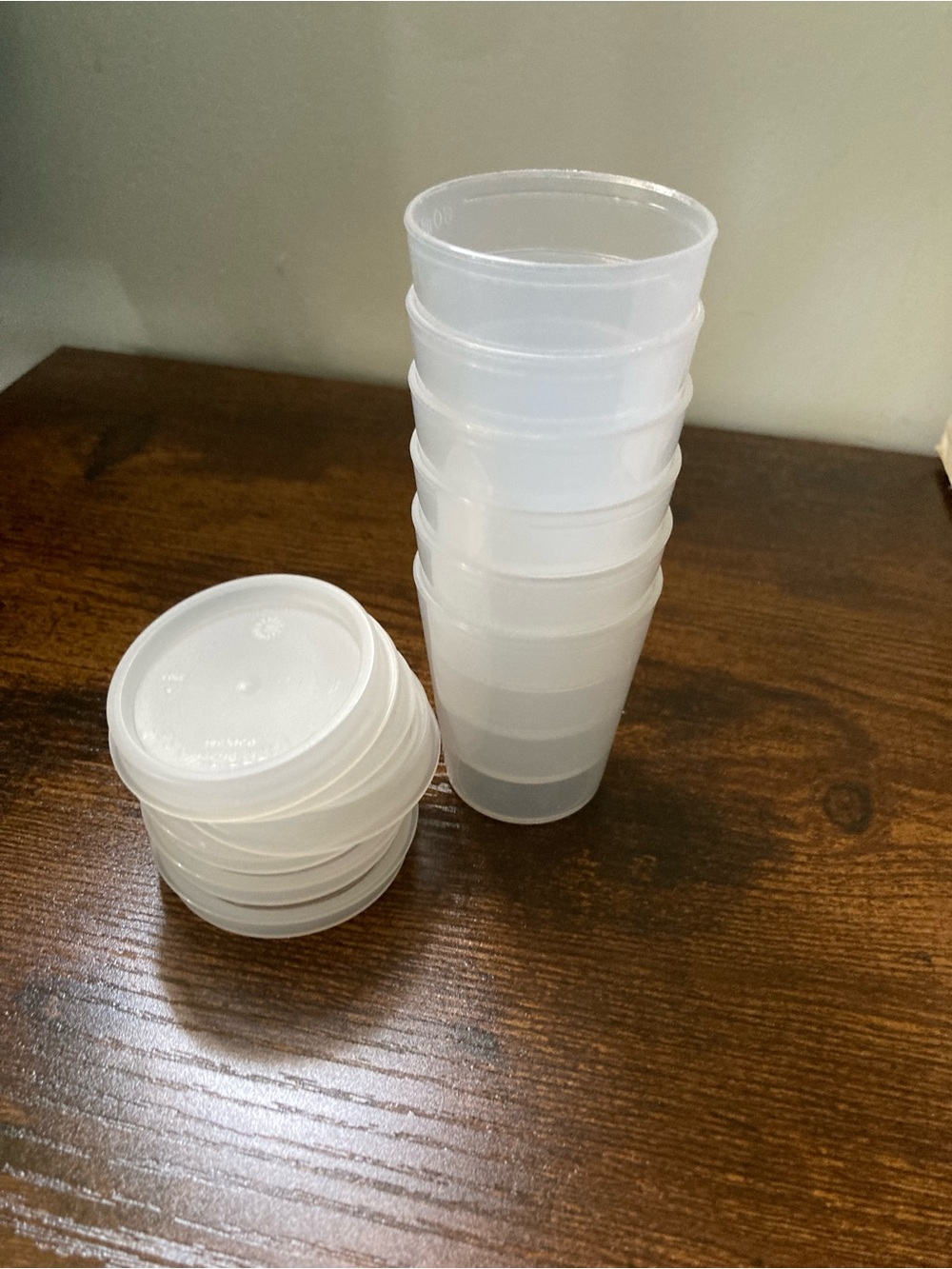 Tupperware Classic Minis Containers set of six with lids - Picture 3 of 4